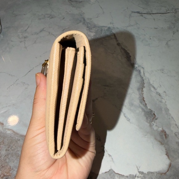 Prada Beige Leather Wallet - Picture 5 of 15